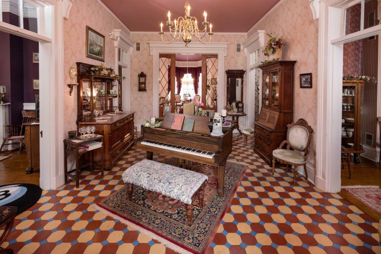 The Steamboat House Bed & Breakfast Galena Eksteriør bilde