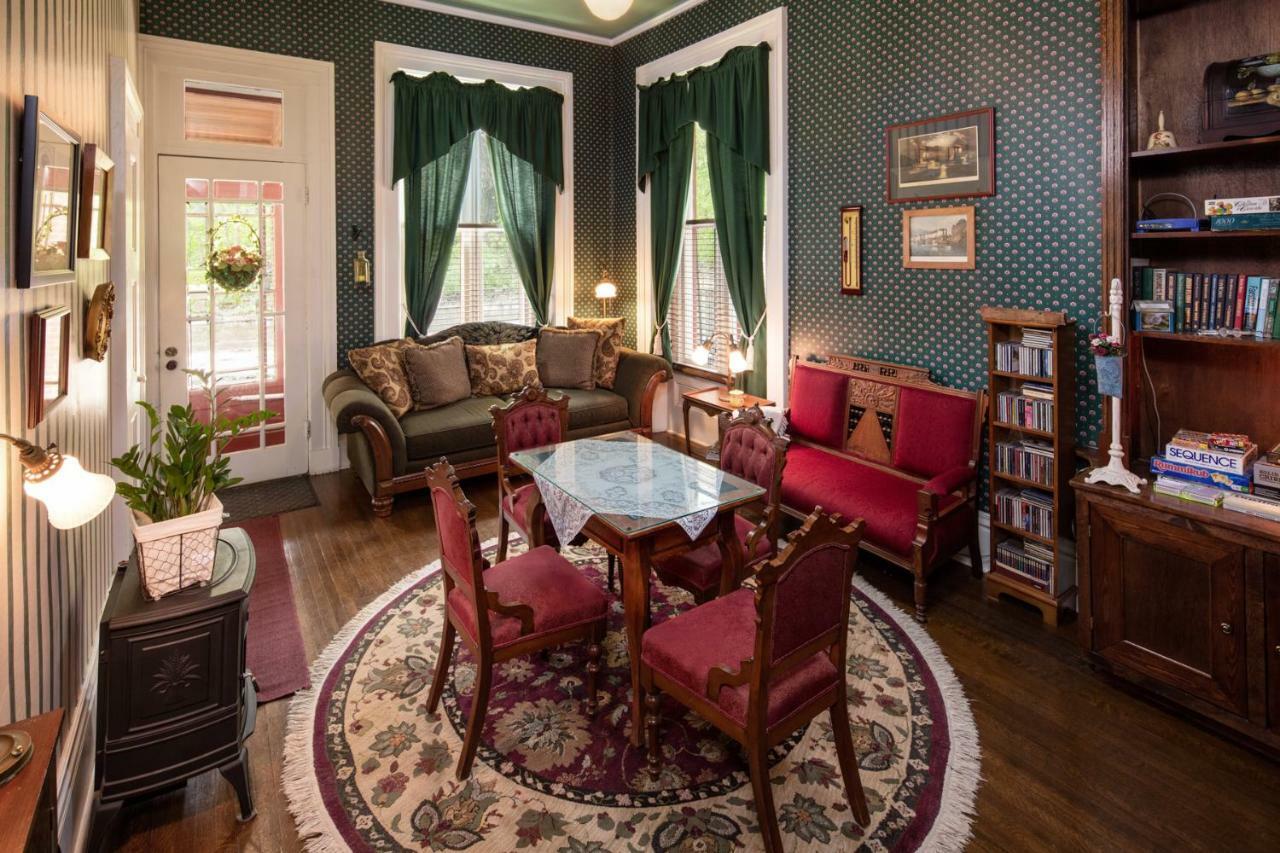 The Steamboat House Bed & Breakfast Galena Eksteriør bilde